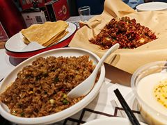 -靓虾二哥长沙地标小龙虾(五一广场店)