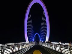 -南京眼步行桥