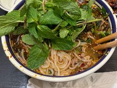 -云阿蛮云南生烫牛肉米线(奉贤路店)