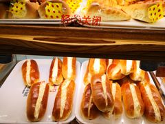 奶油牛角面包-新侨三宝乐面包店(崇文门店)