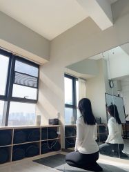 -OM瑜伽教练培训学院