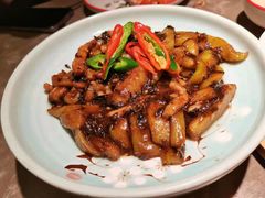梅香肉汁手撕茄子-新白鹿餐厅(嘉兴八佰伴华府店)