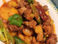 -楼兰古丽·新疆拌面·清真(华阳城店)
