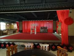 -关东情主题文化演艺餐厅