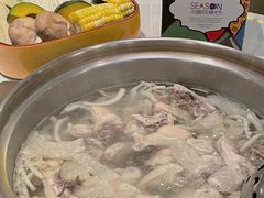 -润园四季椰子鸡火锅(南山海岸城店)