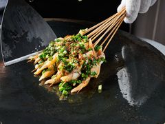 -街角等你.大连海鲜烧烤.经典铁板海鲜串(西安路店)