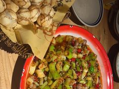 -泥糊破店小酒馆·团建聚餐(南京西路店)