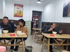 大堂-龙鳞路第一家牛肉汤