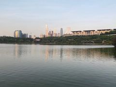 -星巴克(南宁民歌湖店)