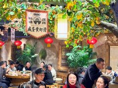-城墙拐拐火锅(三峡广场黑金冠店)