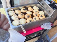 -宏发红西饼屋(天津路店)