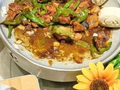 -鑫巴蜀小镇 · 水煮鱼专研店(玉桥店)