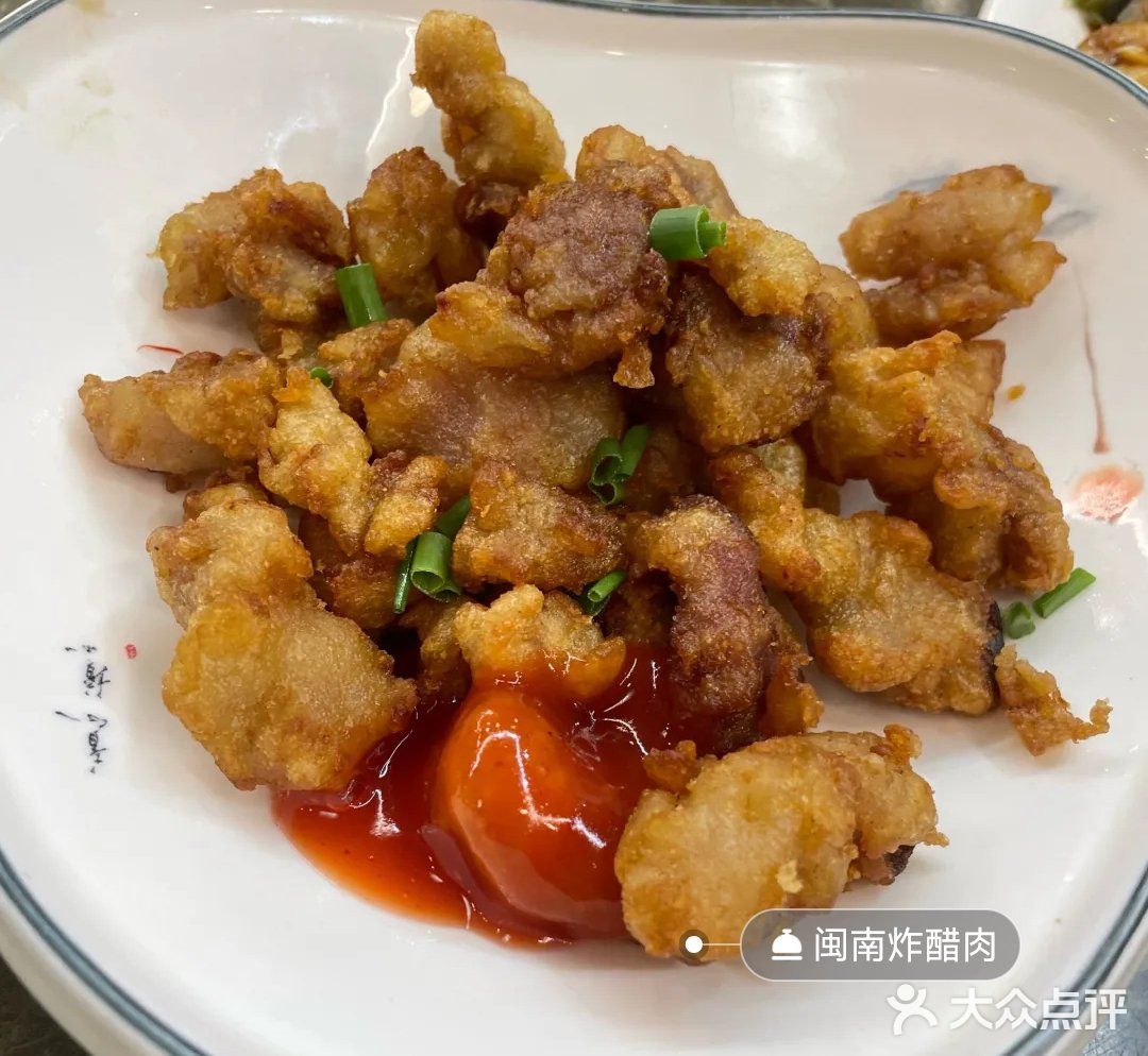 🔥新鲜海味与地道姜母鸭的味蕾盛宴！🦀