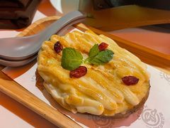 -鸣记脆皮烤鱼·海鲜烤鱼(三八广场店)
