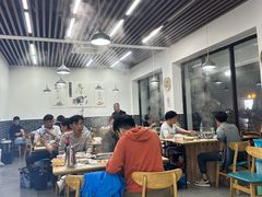 -正宗贵州二嫂黄牛肉馆(青村店)