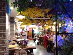 大堂-特色酱椒鱼私房菜(黄鹤楼店)