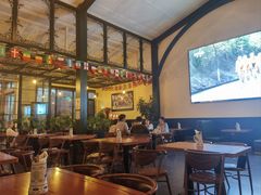 -普兰达德国餐厅·德式脆皮烤猪肘·自酿啤酒(观唐店)