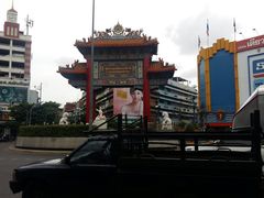 -唐人街(耀华力路)