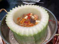 -得意咚瓜·顺德鱼生·冬瓜火锅(深圳首店)