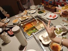 -海底捞火锅(高新活力城Villgae店)