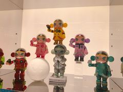 -泡泡玛特POPMART(侨福芳草地店)