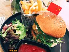 汉堡-威克特披萨汉堡