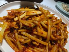 鱼香肉丝菜-雲蜀龙阁·金牌水煮鱼(方庄店)