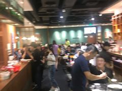 -胡须佬鸡煲四季火锅店(石厦西村直营店)