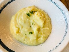 土豆泥-SMOKI & CO(五大道店)