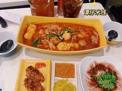 -谭仔米线(皇庭广场店)