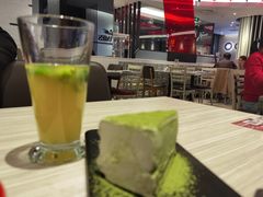 -必胜客(绿地新都会店)