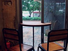 靠窗位-来回·咖啡(天河南店)