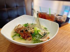 -至尊堡餐厅(东涌路店)