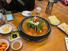 -喇喇排骨火锅·传统韩式脊骨汤(望京西园总店)