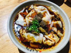 大哥牛肉抄手-默记孙抄手(经开万达店)