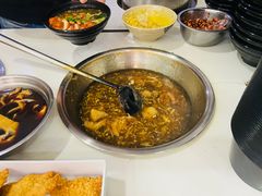 -阿芬卤面(花巷店)