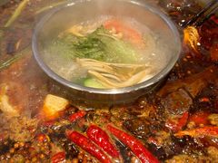 -六公里老火锅(总店)