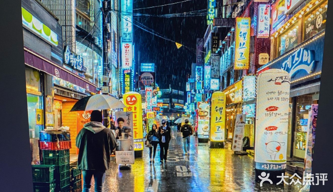 最近在学photoshop，配色的技巧，看着老师做会