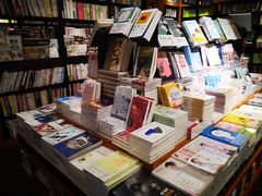 -西西弗书店&矢量咖啡(壹方购物中心店)