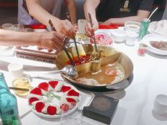 -小龙翻大江文化火锅(宽窄店)