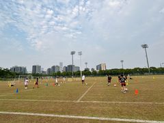 -Riverside河畔少儿足球培训(前滩店)