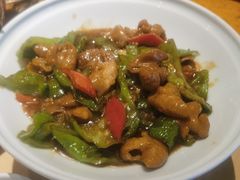 -关东小磨东北菜(上海长风大悦城店)