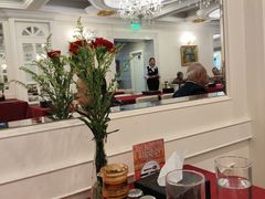 -红房子西菜馆(淮海中路店)