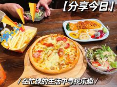 -蓝精灵乐园·世茂精灵之城主题乐园