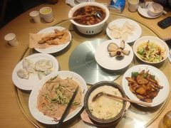 -关东小磨东北菜(上海长风大悦城店)