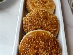 香煎牛肉饼-左庭右院鲜牛肉火锅(新梅广场店)