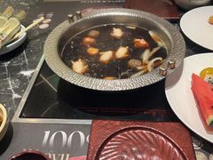-牛YO寿喜烧·铁板烧和牛火锅自助(市府恒隆店)