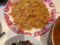 番茄蛋炒饭-关里关外·鱼头泡饼(唐冶绿地汇店)