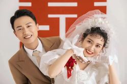 -茜茜公主婚纱摄影会馆