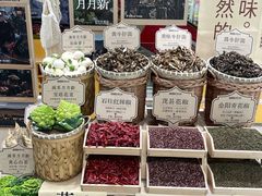 -巴奴毛肚火锅(悠唐购物中心店)